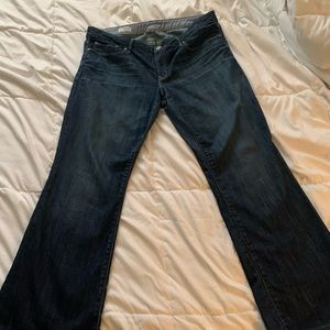 Gap 1969 Sexy Boot Jeans

33/16a - Ankle

Waist: 38.5 
Rise: 10 
Inseam: 30.5